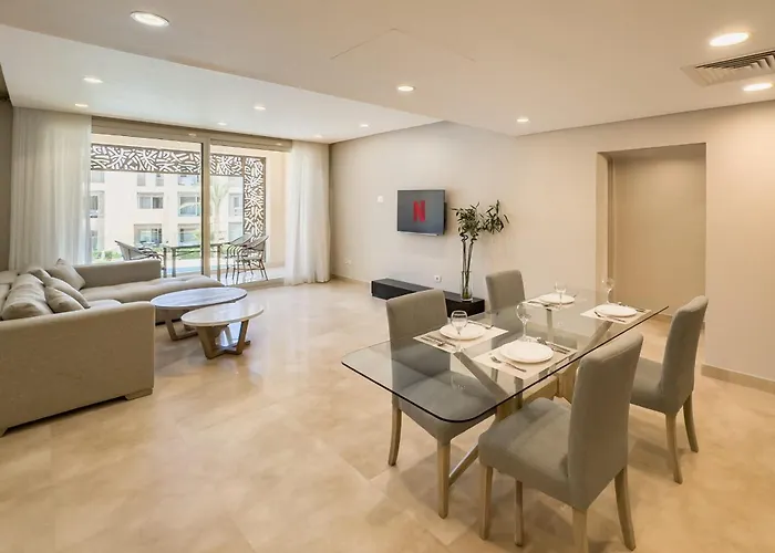 Soothing & Stilly 2bdr Mangroovy Pool & Access Appartement *
